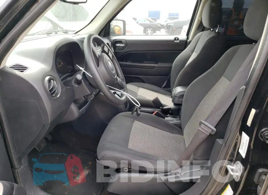 1C4NJPBAXED848338 Photo# 7