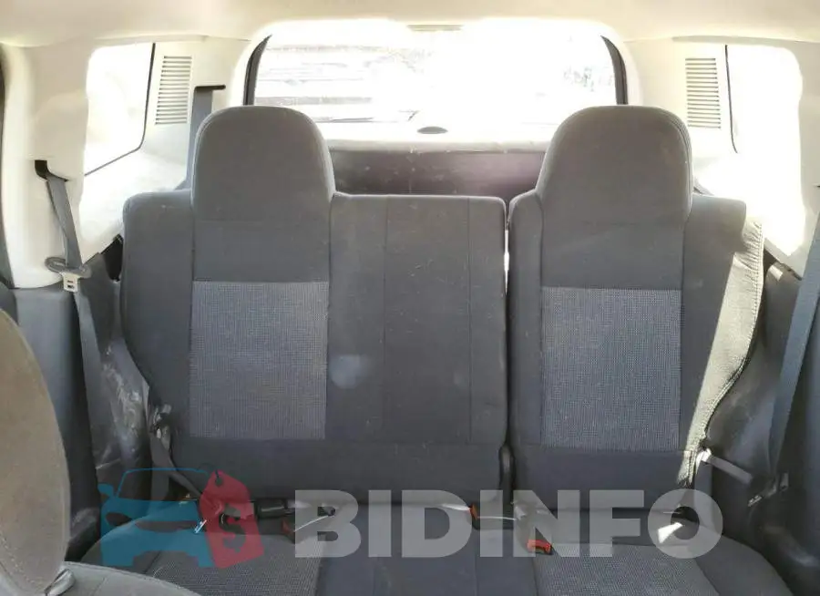 1C4NJPFBXED624134 Photo# 10