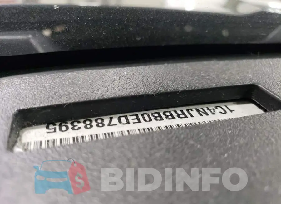 1C4NJRBB0ED788395 Photo# 13