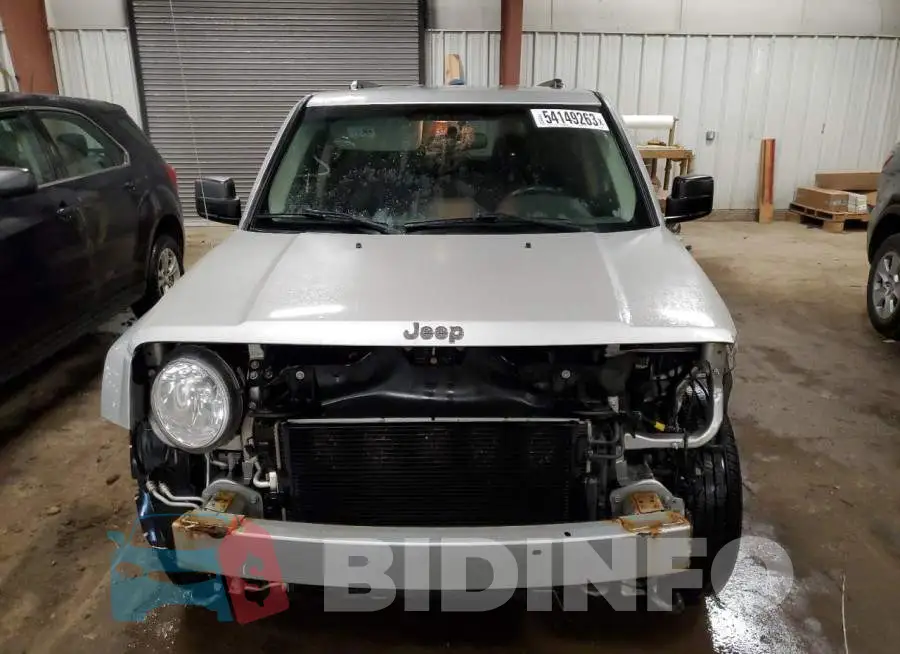 1C4NJRFB3ED509032 Photo# 5