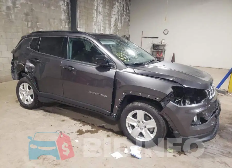 3C4NJDBBXNT128684 Photo# 4