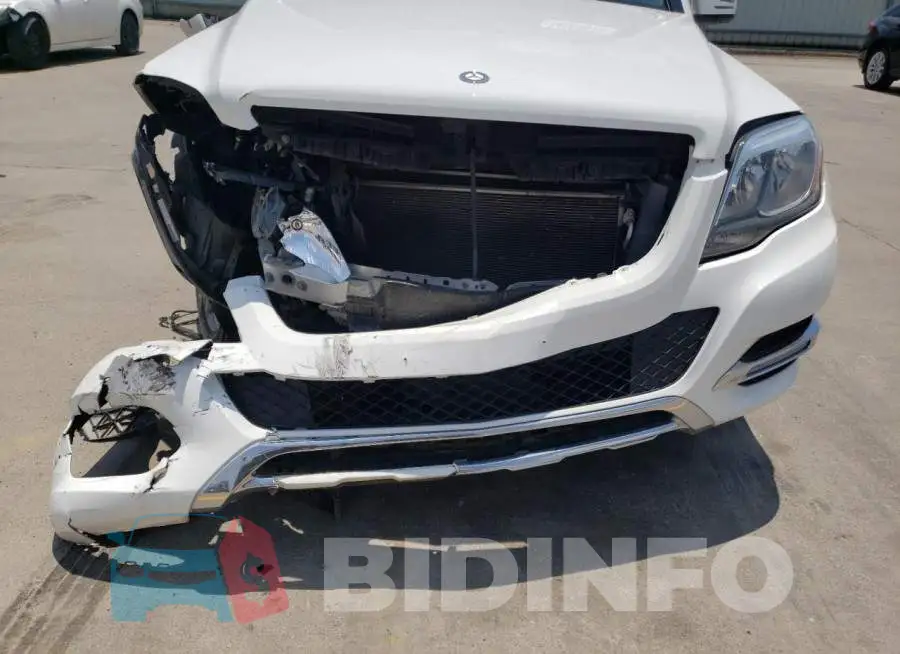 WDCGG5HB7FG407529 Photo# 12