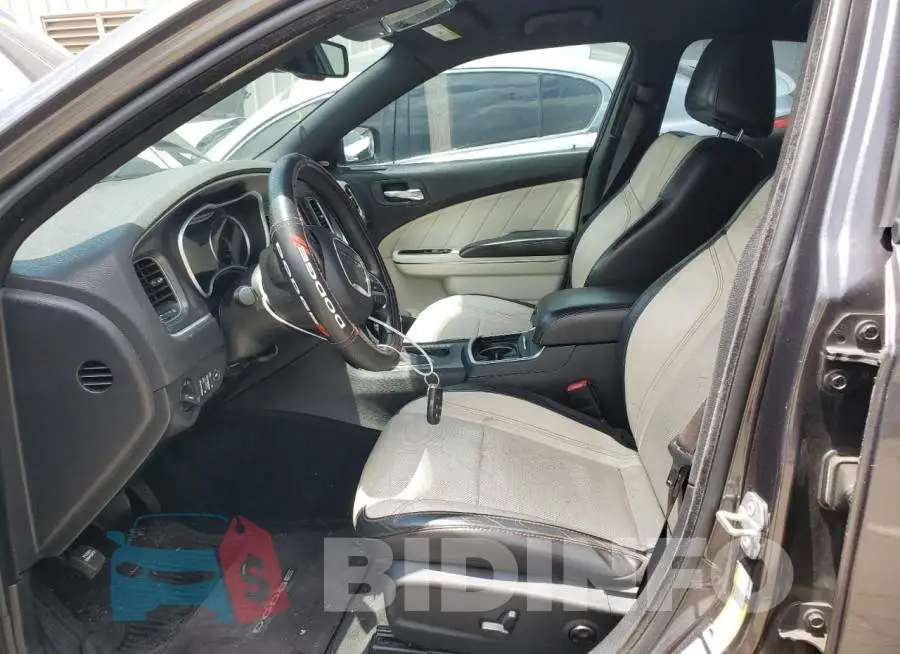2C3CDXHG3FH916742 Photo# 7