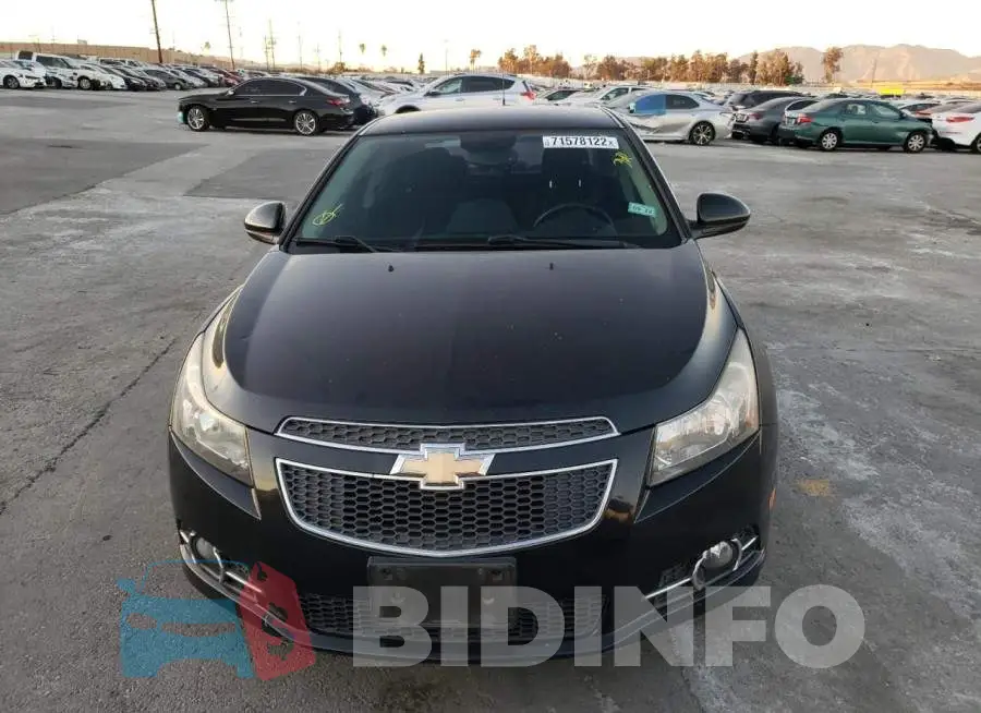 1G1PC5SB0E7317818 Photo# 5