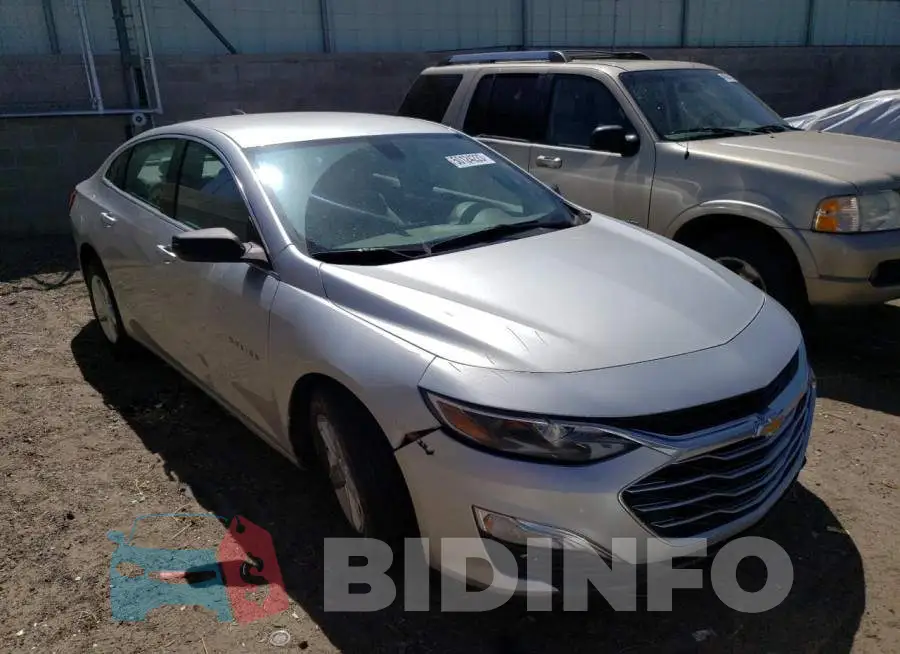 1G1ZB5ST5LF082632 Photo# 4