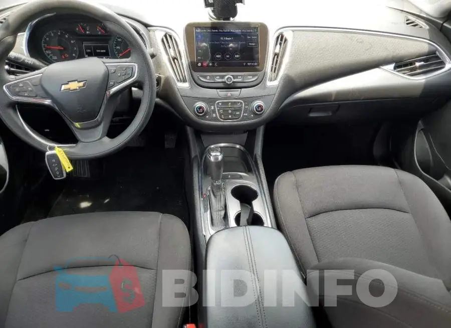 1G1ZD5ST3KF112865 Photo# 8