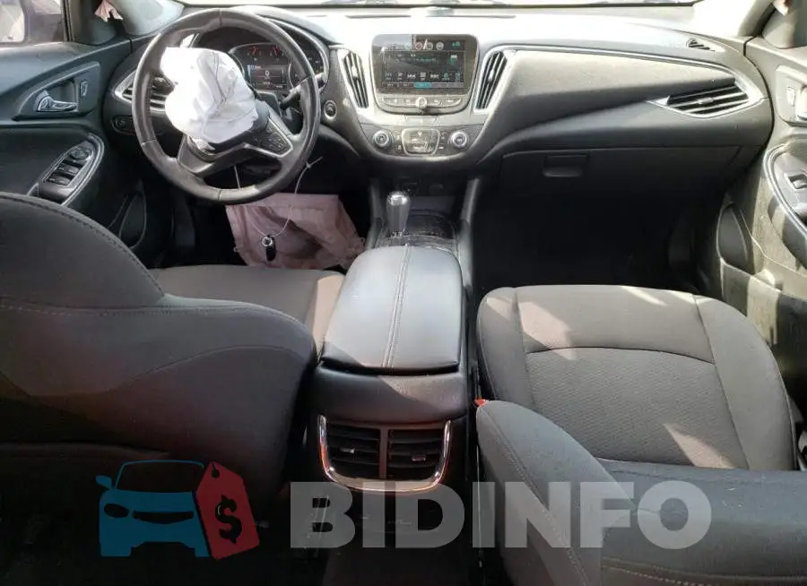 1G1ZD5ST6JF233582 Photo# 8