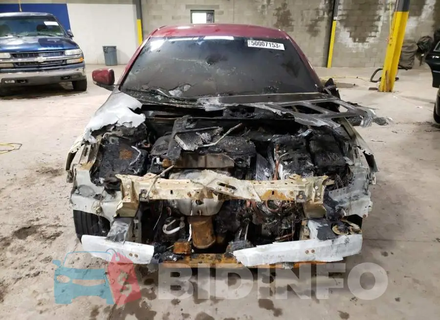 2G1115SL8F9110243 Photo# 5