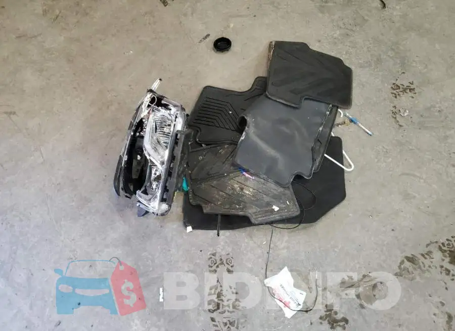 3GNCJNSB5GL267323 Photo# 12