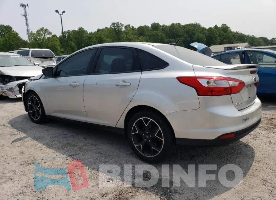 1FADP3F28EL270239 Photo# 2