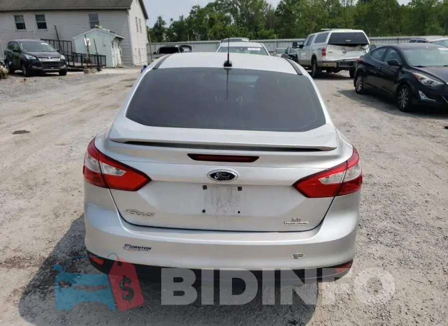 1FADP3F28EL270239 Photo# 6