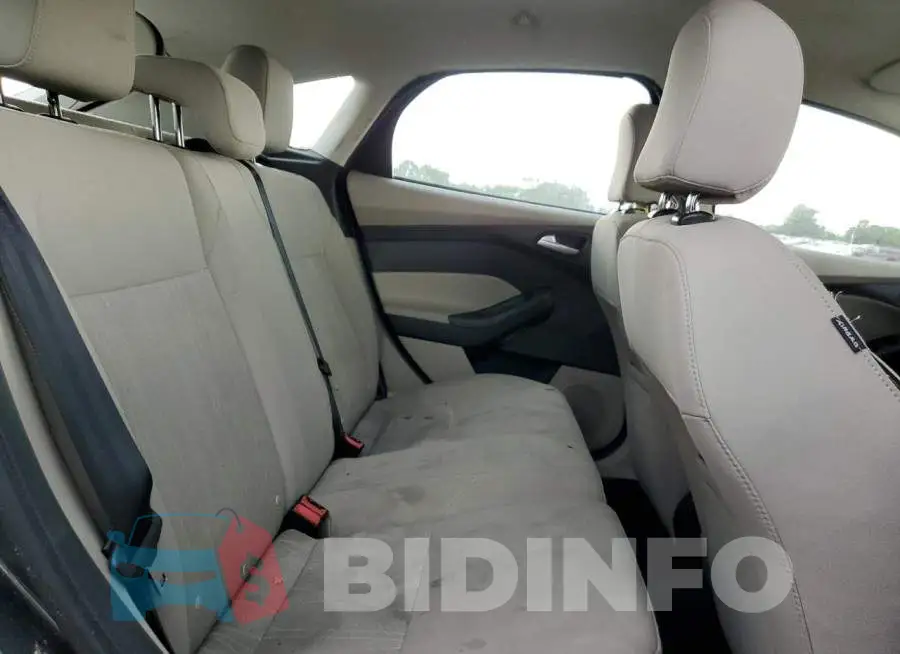 1FADP3K23FL228228 Photo# 10