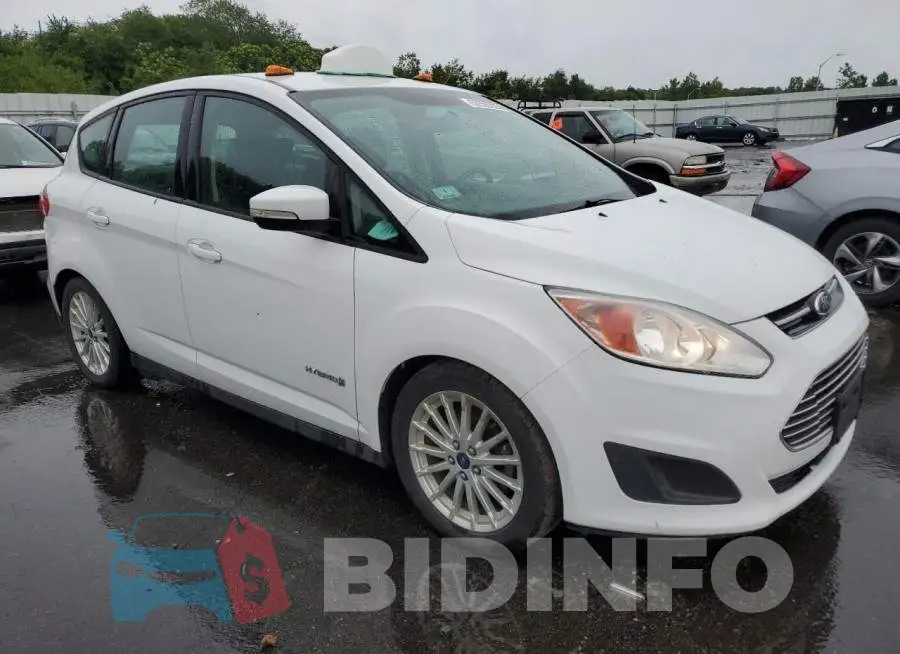 1FADP5AU9FL125037 Photo# 4