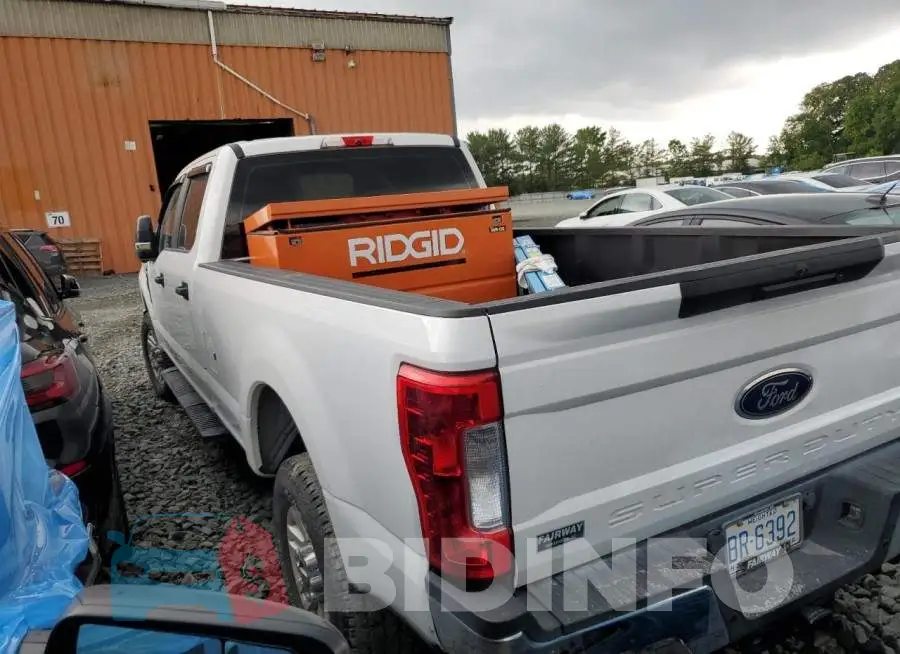 1FT7W2B62KEG30747 Photo# 2