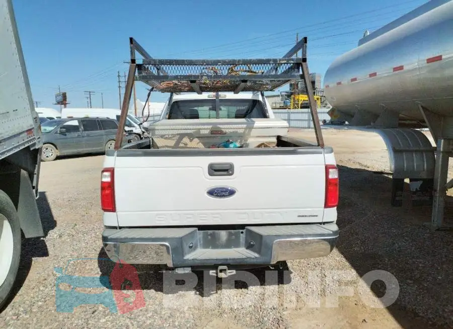 1FT7X2A66GED27928 Photo# 6