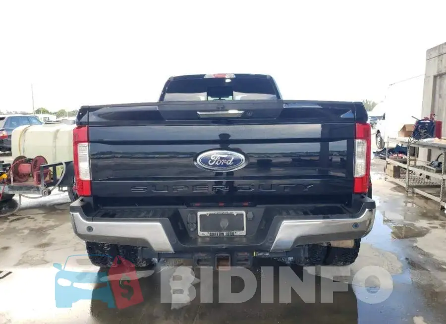 1FT8W3DT3HEC67901 Photo# 6