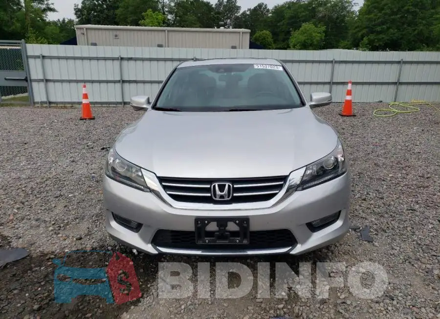 1HGCR2F80EA140158 Photo# 5