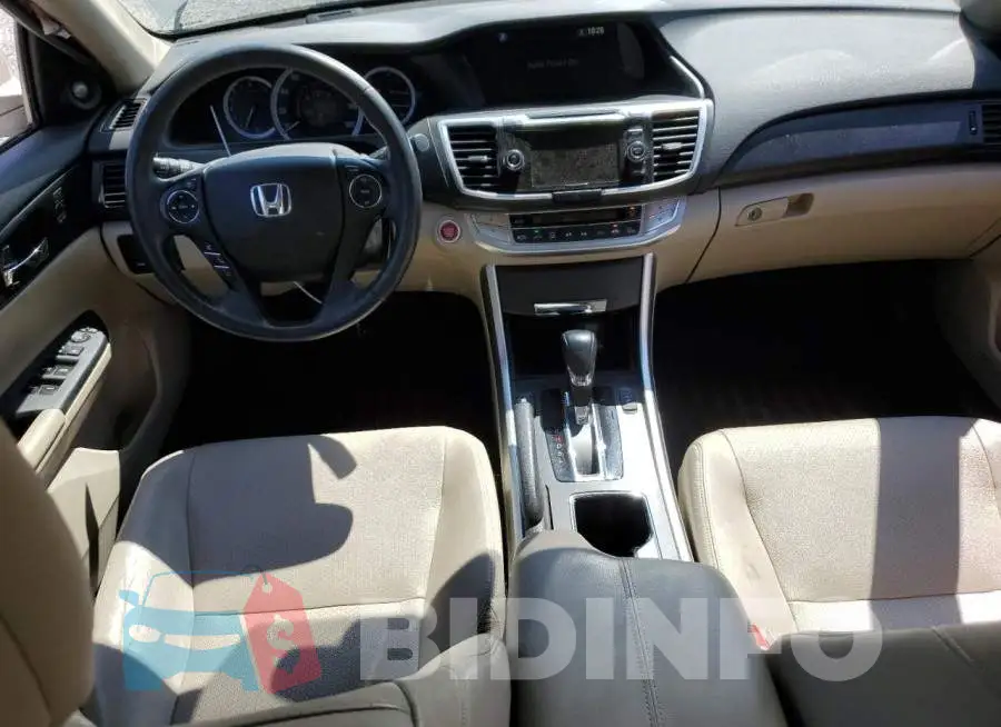 1HGCR2F82FA175544 Photo# 8