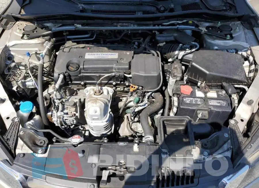 1HGCR2F82FA175544 Photo# 11
