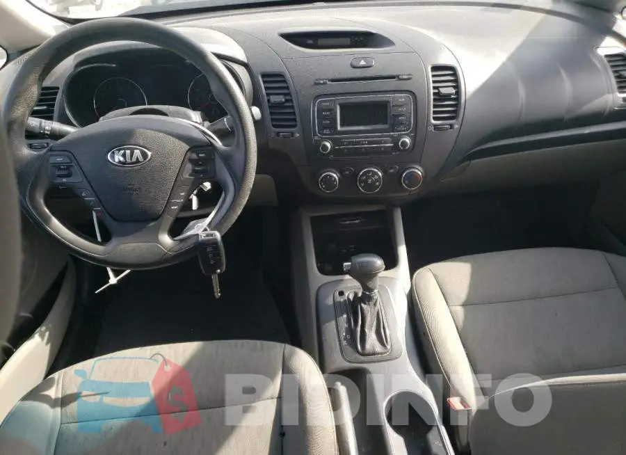 KNAFK4A64G5572956 Photo# 8