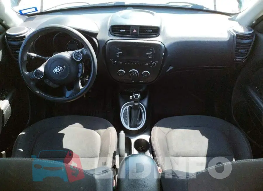KNDJN2A26F7142452 Photo# 8