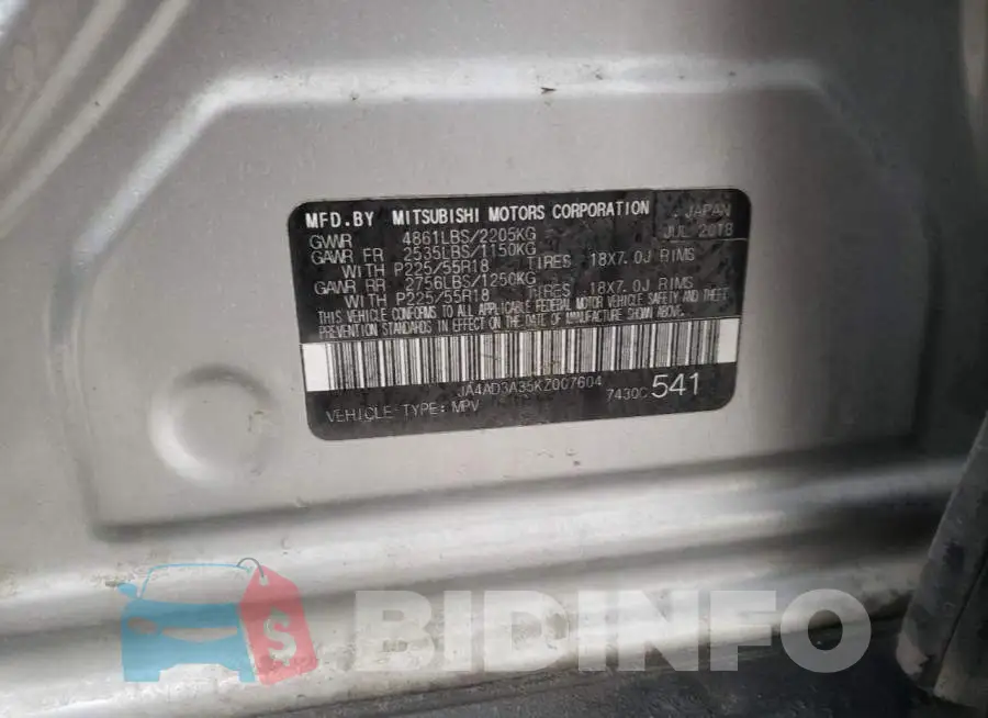 JA4AD3A35KZ007604 Photo# 13