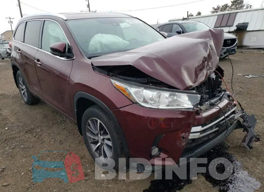 5TDJZRFH4JS499153 Photo# 4