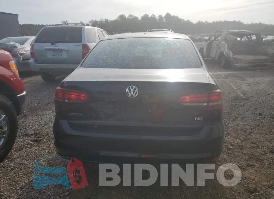 3VW2B7AJ8HM220284 Photo# 6
