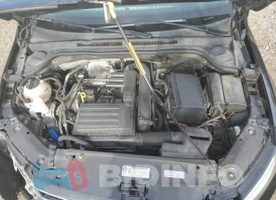 3VW2B7AJ8HM220284 Photo# 11