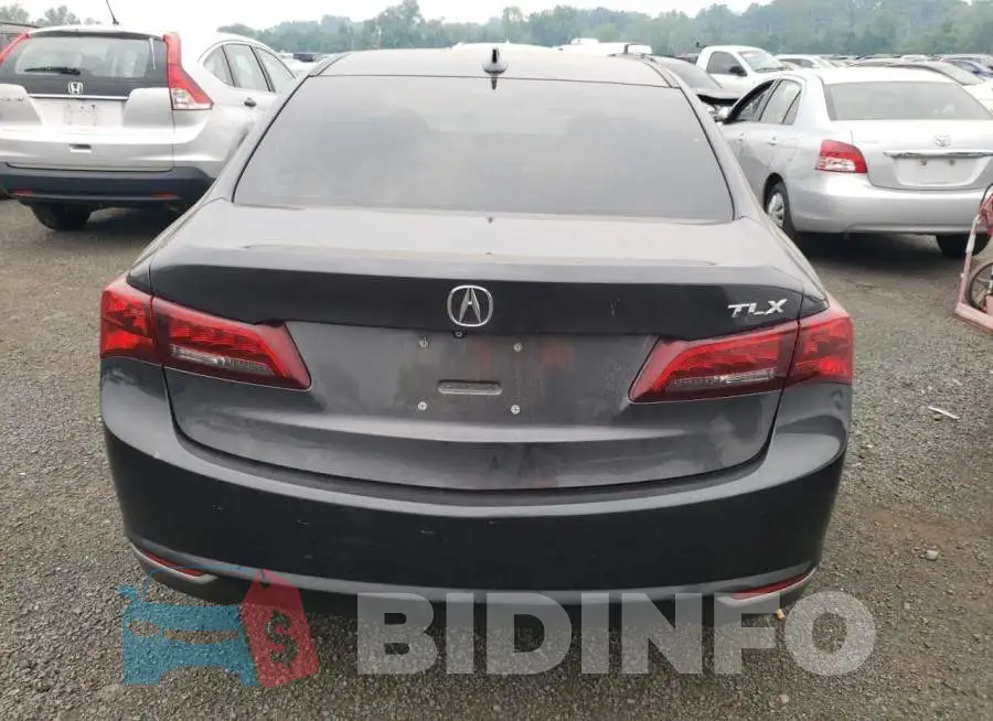 19UUB2F54FA011467 Photo# 6