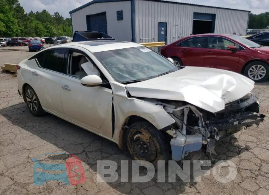 1N4BL4EVXKC218076 Photo# 4