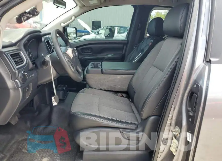 1N6AA1CKXHN555991 Photo# 7