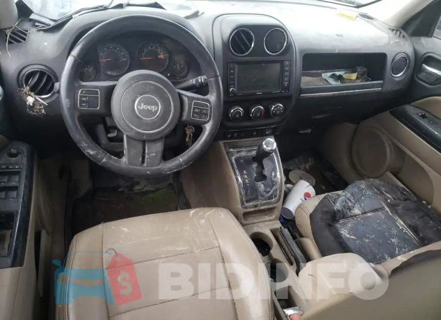 1C4NJRFB1FD110072 Photo# 8