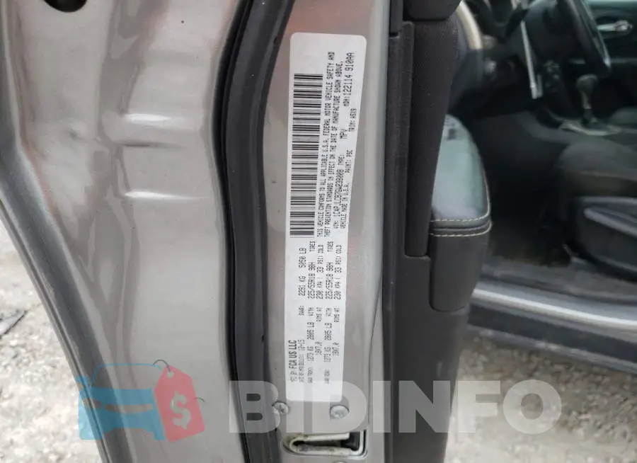 1C4PJLCB7GW238008 Photo# 13
