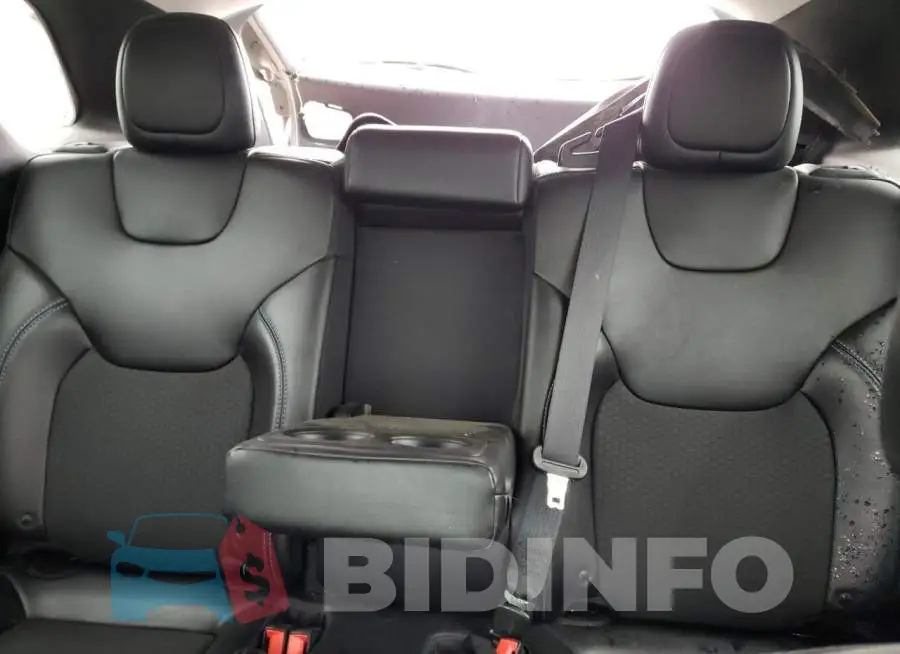 1C4PJLLX7KD359220 Photo# 10
