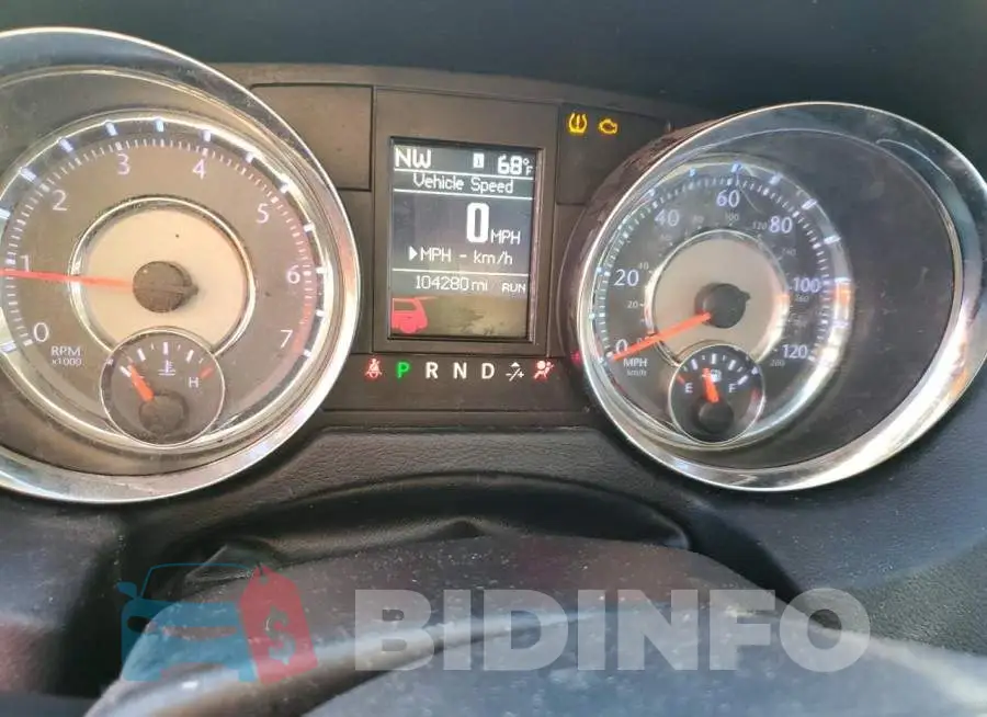 2C4RC1CG5GR222563 Photo# 9