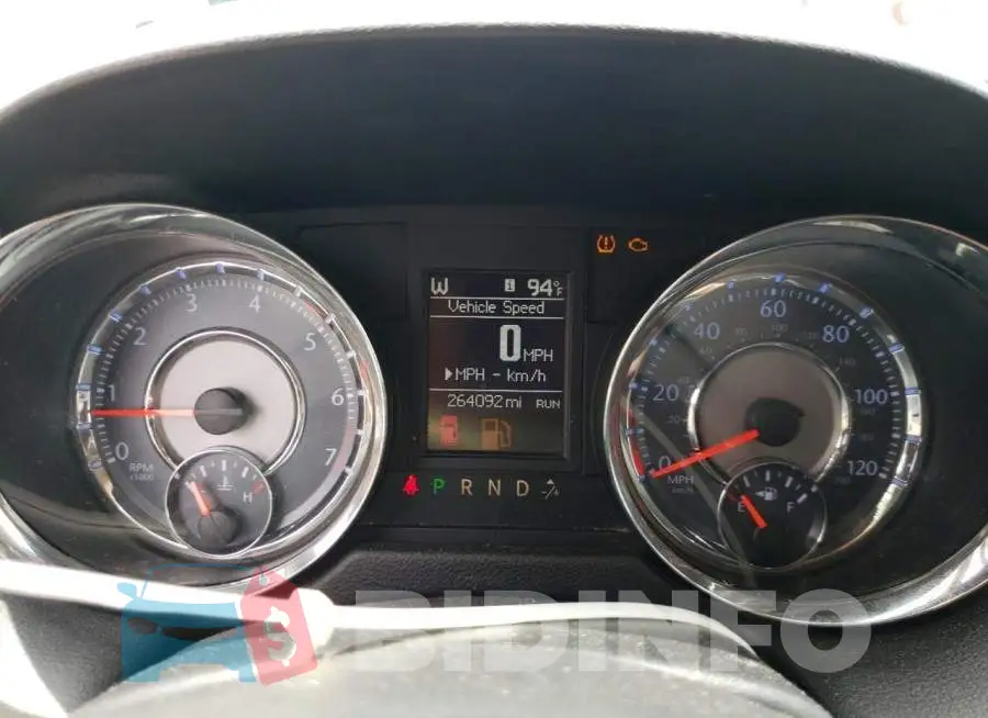 2C4RC1CG8GR159006 Photo# 9