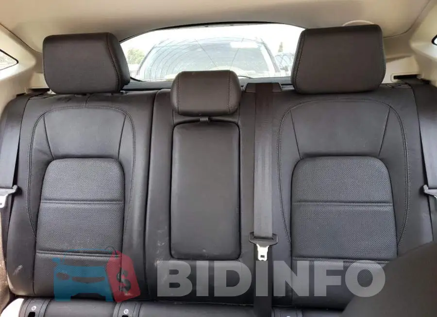 SADFJ2FX4J1Z05042 Photo# 10