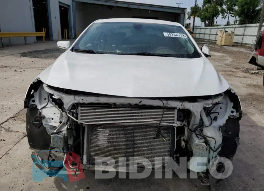 1G1ZD5ST5LF043887 Photo# 5