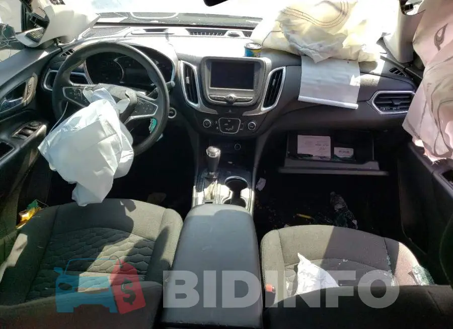2GNAXTEV1L6169680 Photo# 8