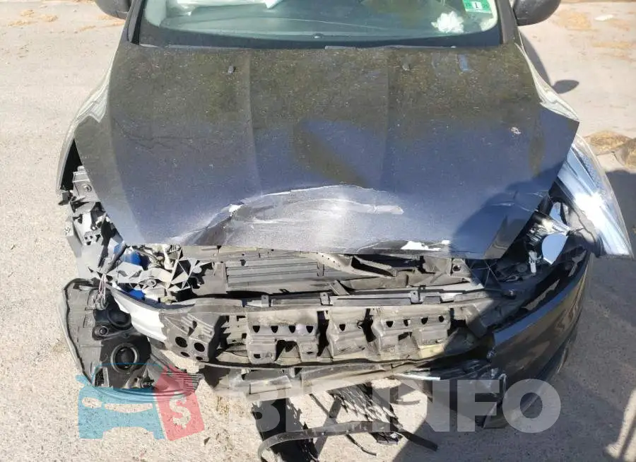 1FADP3E26JL226042 Photo# 11
