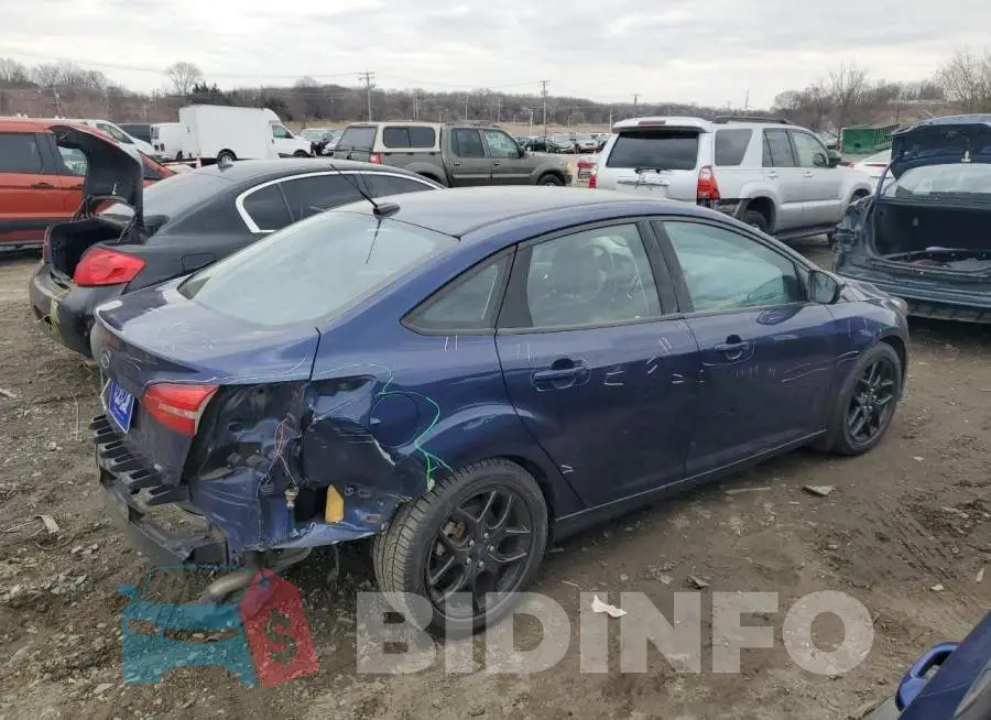 1FADP3F22GL201503 Photo# 3
