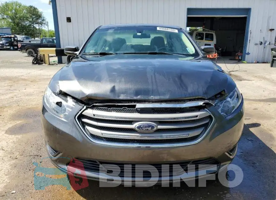 1FAHP2D89JG115303 Photo# 5