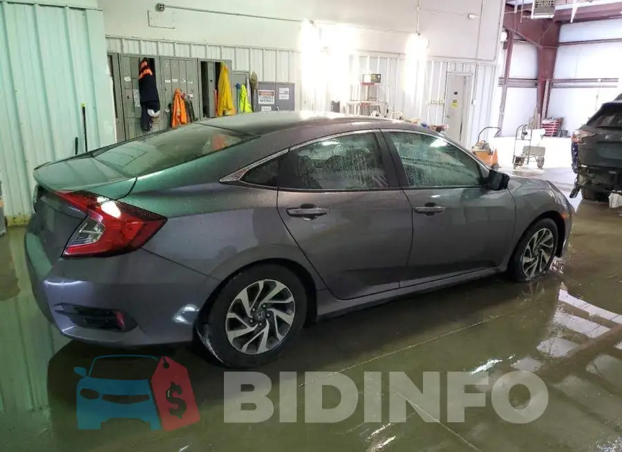 19XFC2F71GE203014 Photo# 3