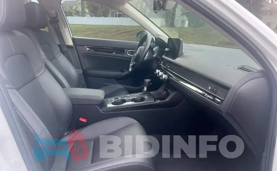 2HGFE1F95NH306316 Photo# 5