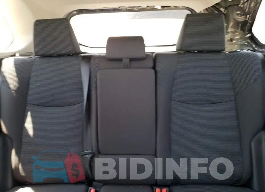 2T3F1RFV8PW351663 Photo# 10