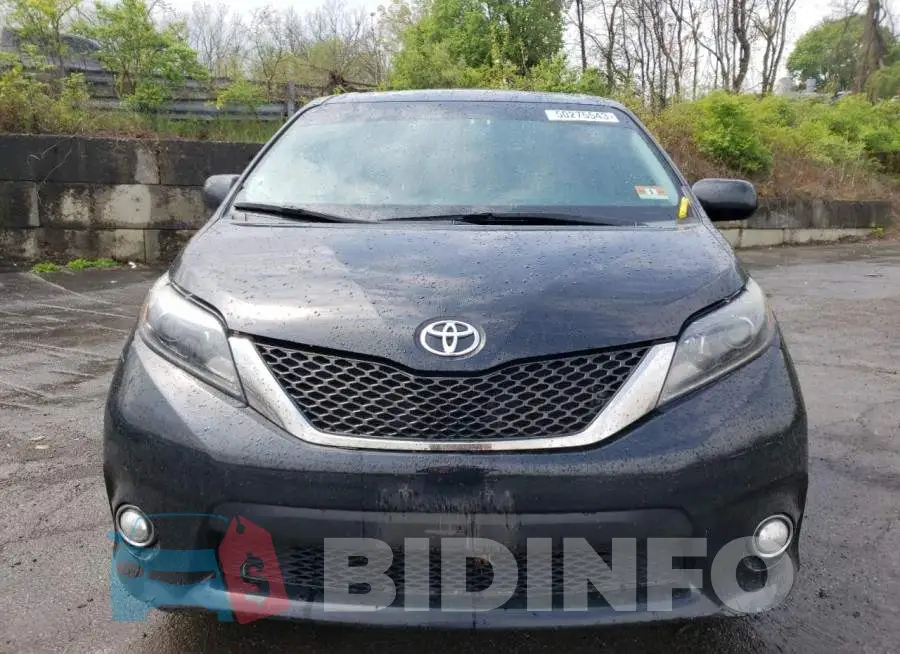 5TDXK3DC4FS663141 Photo# 5