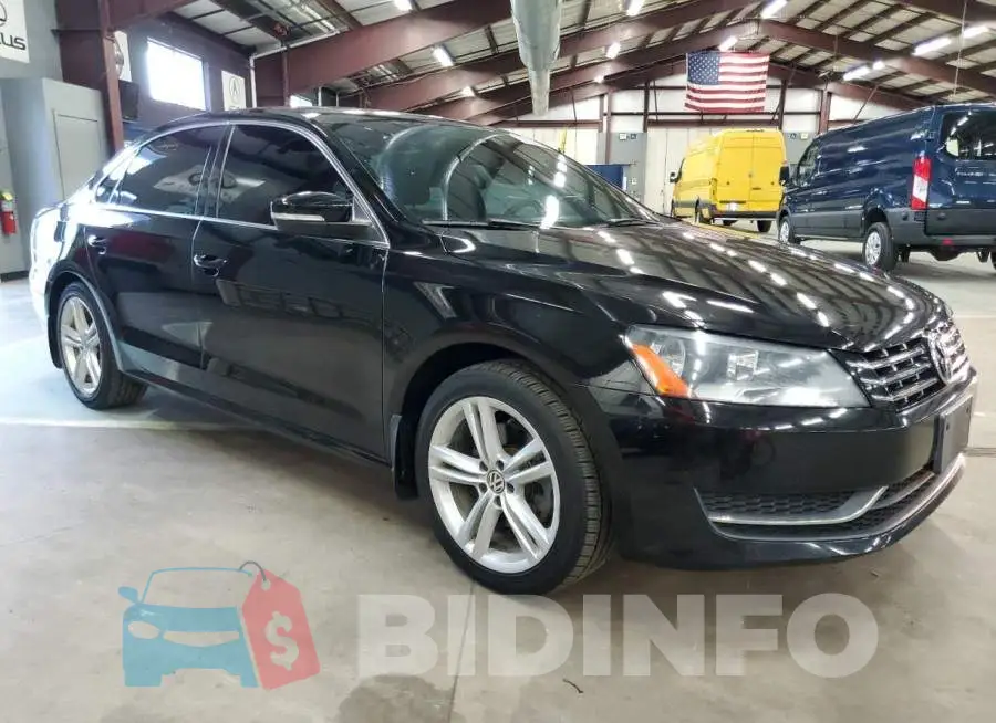 1VWBN7A38EC081585 Photo# 4