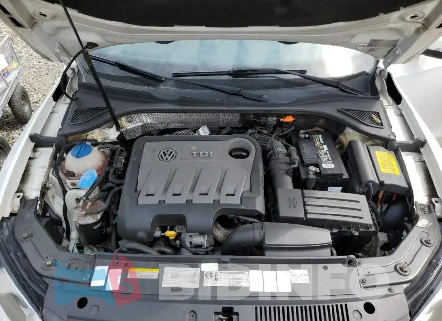 1VWBN7A3XEC087498 Photo# 11