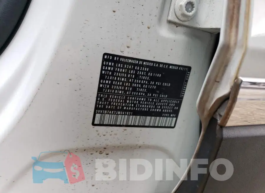 3VV3B7AX7JM041821 Photo# 13
